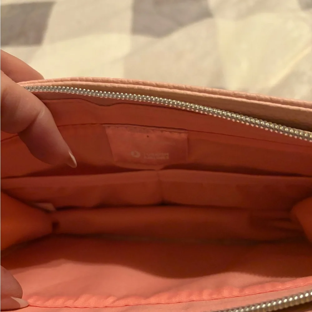 Pink Leather Women's Bag - Picture 2 of 2